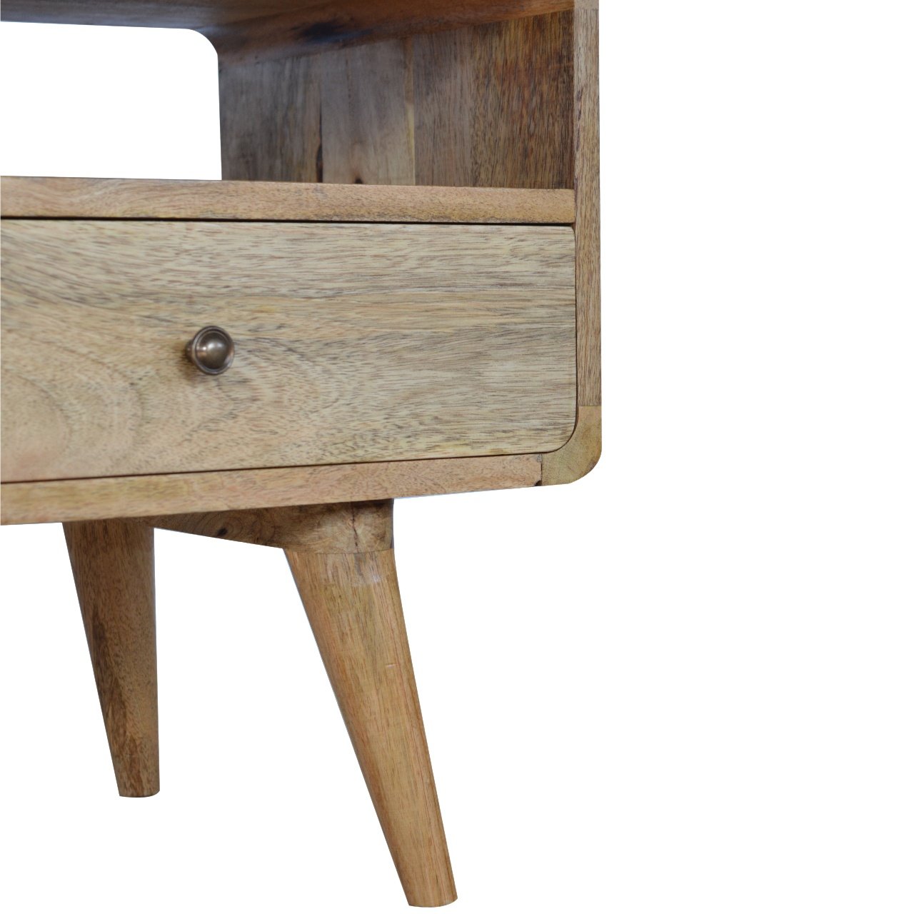 Curved Media Unit